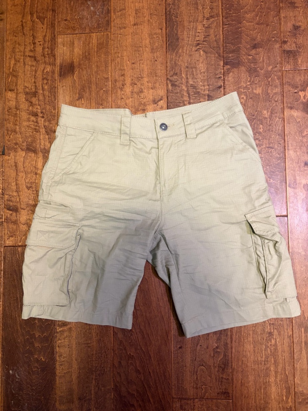 Women’s Dickies Relaxed Light Brown Cargo Shorts Size 4 (small)